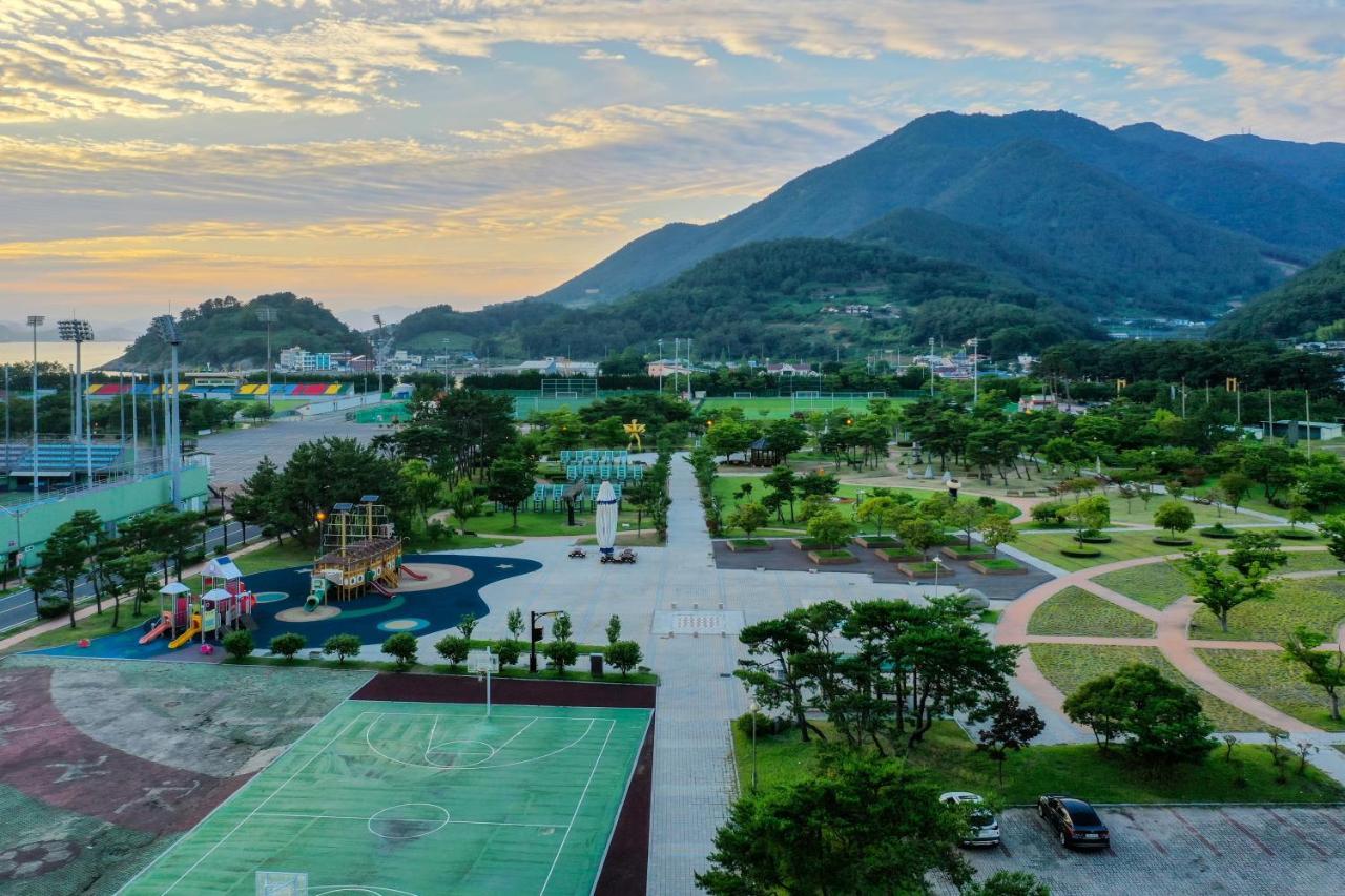 Namhae Sports Park Hotel Kültér fotó
